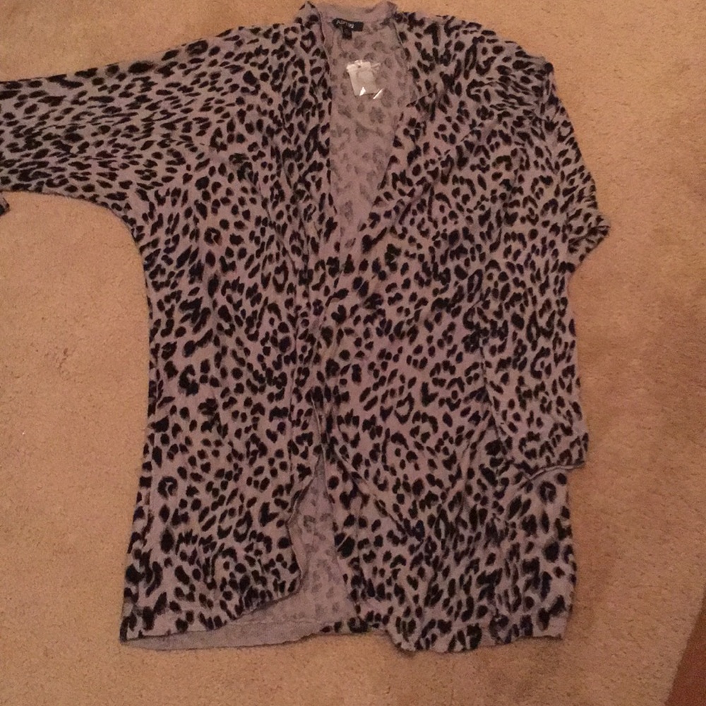 APT 9 Animal Print lightweight sweater